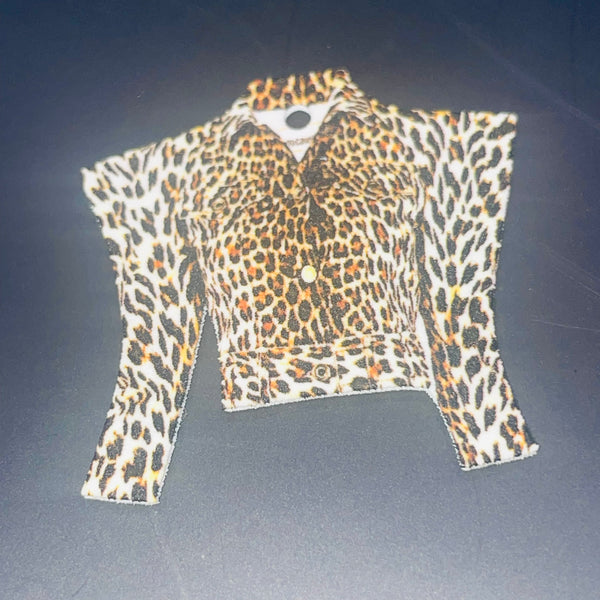 1 piece Resin image with holes Dainty medium sized- leopard jacket vintage style