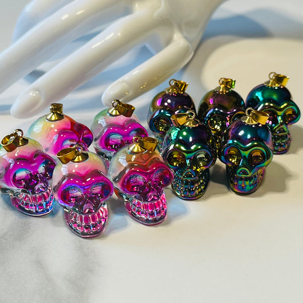 Pendant Glass Skull 1 piece-chains sold separately