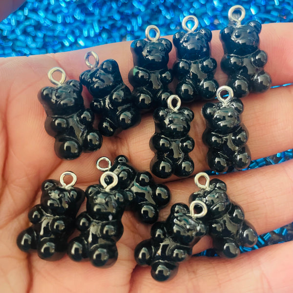 10 piece black resin gummy bear pendants