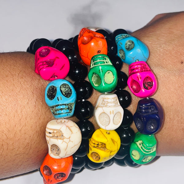1 single Colorful Skull Bracelet-you can pull apart and recreate