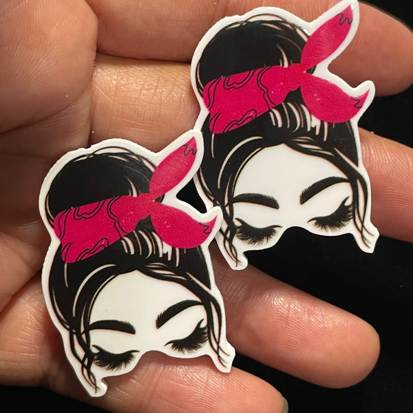 1 Piece Planar messy bun & lashes